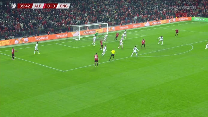 Τρομερή απόκρουση Στρακόσια κόντρα στην Αγγλία! (ΒΙΝΤΕΟ)