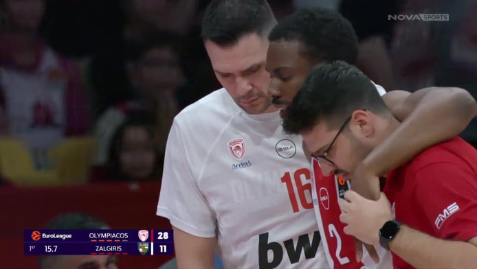 ΣΟΚ με Έβανς! - Αποχώρησε υποβασταζόμενος - "Απίστευτο..." (vid)