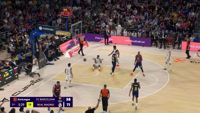 Τρομερή εμφάνιση από Ρεάλ - Σάρωσε τη Μπαρτσα στη Βαρκελώνη (Hls)