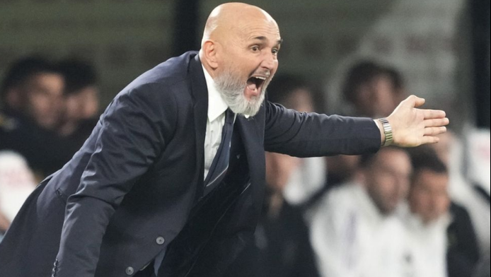 Χαμός στη Γιουβέντους - Έξαλλος με τον κόσμο ο Σπαλέτι - "Πείτε τι θέλετε"