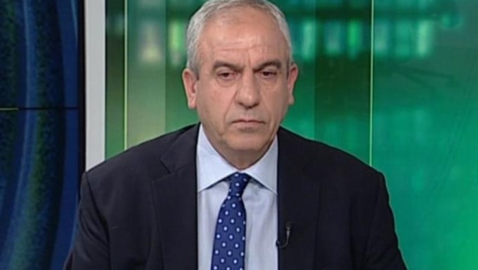 Βαρούχας: Απάντησε στις… φωνές ΑΕΚ - Δεν έδωσαν πέναλτι στο Καραϊσκάκη (Vd)