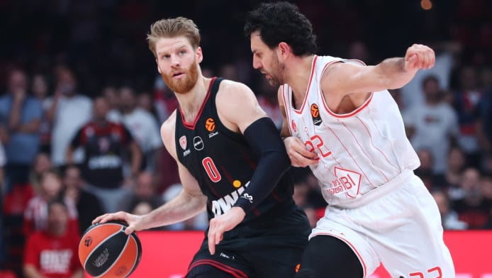 Διαιτητής αναλύει: "Τρία λάθη υπέρ του Ολυμπιακού στα τελευταία 22’’"