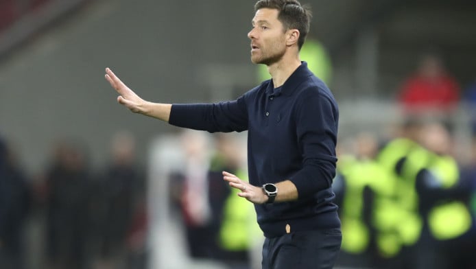 Αυτόν τον παίκτη του Ολυμπιακού αποθέωσε ο Αλόνσο: «Θα τον παρακολουθούμε»