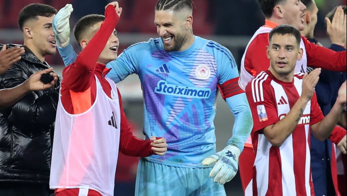 Κορυφαία ομάδα έρχεται για Μουζακίτη - Διπλό σενάριο για Πασχαλάκη!