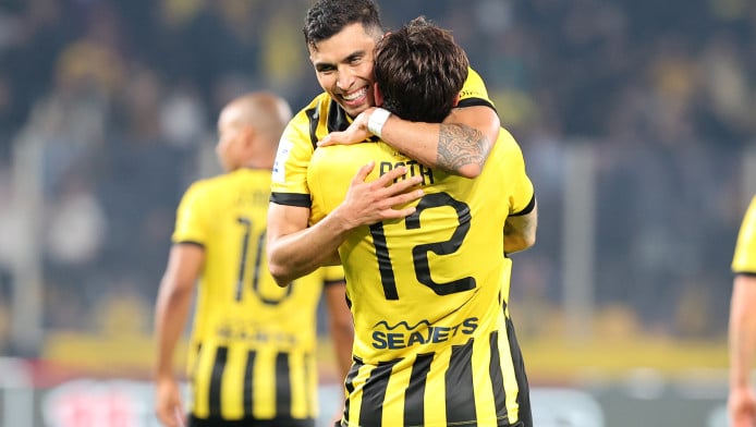 Με Πένραϊς, Λιούμπισιτς-Ζοάο Μάριο-Καλοσκάμη η ΑΕΚ στο Αγρίνιο