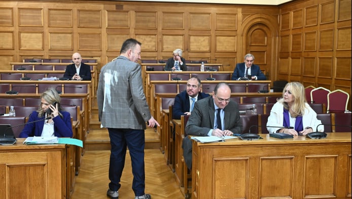 Διάλογος με πρώην υπουργό σε δικογραφία: «Έχουμε κάνει και χειρότερα...»!