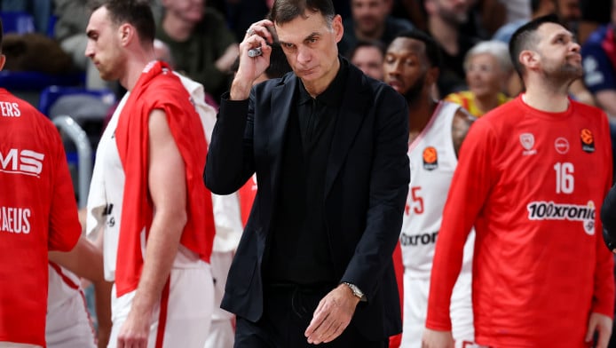 VLOG Παπαβασιλείου: Το μεγάλο λάθος που καταδίκασε τον Ολυμπιακό (ΒΙΝΤΕΟ)