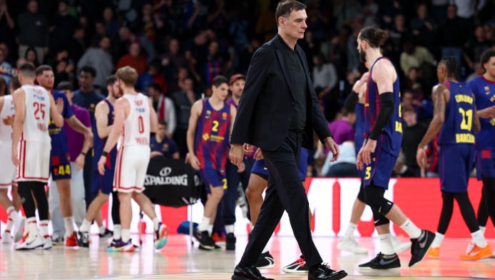 "Ευχαριστώ" Ολυμπιακού για Βαρκελώνη και μήνυμα "Δεν εγκαταλείπουμε"