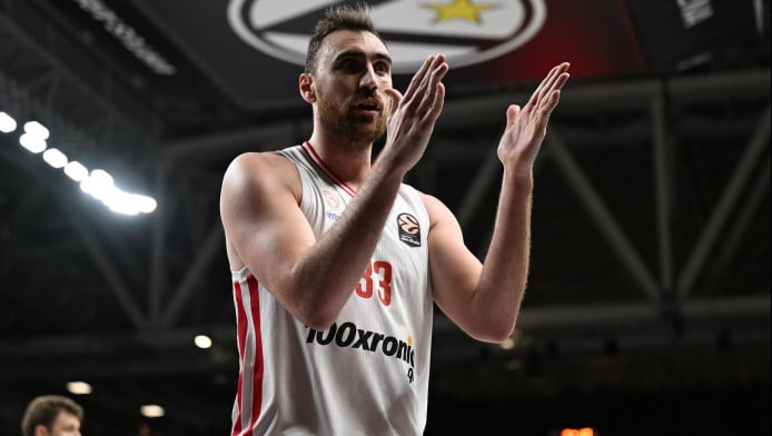 Ολυμπιακός για ταχυπαλμίες! Ανταπέδωσε το ξύλο και έφυγε νικητής