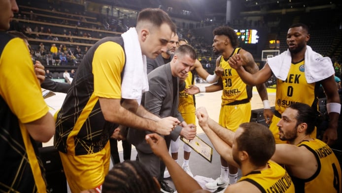 Τα "αδιάφορα" ματς τελείωσαν, από εδώ και πέρα μόνο must-win έχει η ΑΕΚ