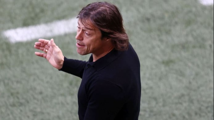 Απόφαση Αλμέιδα για το μέλλον του στη Σεβίλλη - Το ξεκαθάρισε