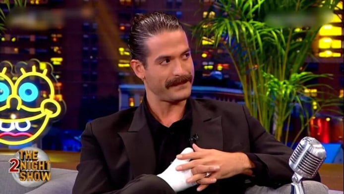 Γιατί παραιτήθηκε ο δικηγόρος του Μουγκοπέτρου και ανέλαβε τη γυναίκα του;