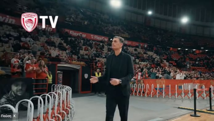 Εορταστικό ΣΕΦ, αποθέωση Μπαρτζώκα και πρόταση γάμου (BINTEO)