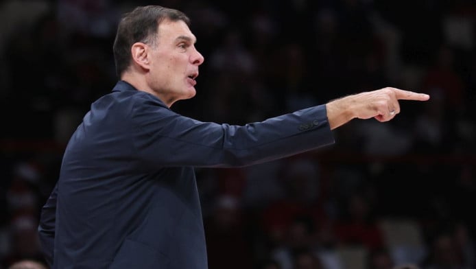 “Έκοψε” πάλι Λαρεντζάκη ο Μπαρτζώκας - Η 12άδα για Βίρτους Μπολόνια