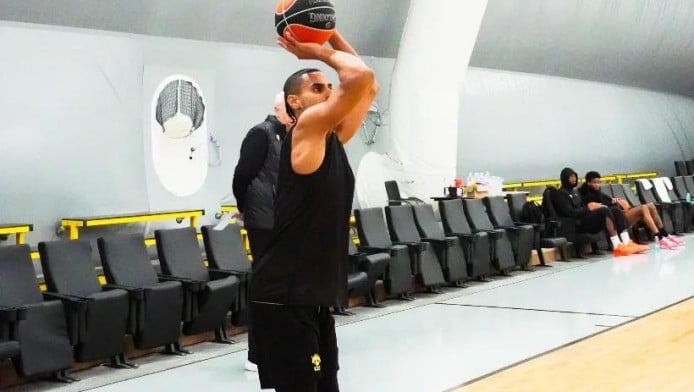 ΑΕΚ: Σοκ με τον τραυματισμό Κλαβέλ στην πρώτη προπόνηση!