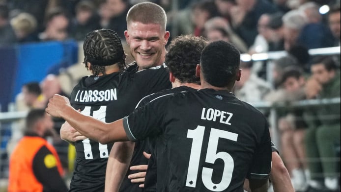 Ανατροπή ο Άγιαξ, ελπίζει σε "θαύμα" - Η Κοπεγχάγη "ξέρανε" Βιγιαρεάλ (Vid)