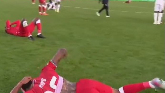 Ακραίες αντιδράσεις από τους παίκτες της Γουινέας μετά την ήττα από Σουδάν!