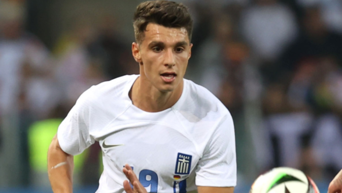 Αποθέωσε Δουβίκα ο Φάμπρεγκας: "Έχει μεγάλα περιθώρια εξέλιξης"