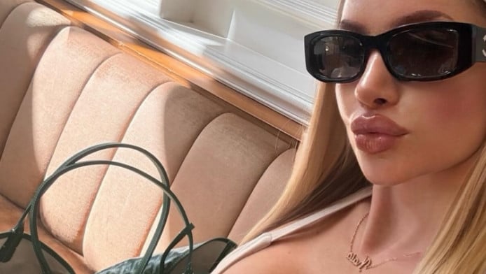 Το μοντέλο με τις απίστευτες καμπύλες (ΦΩΤΟ)