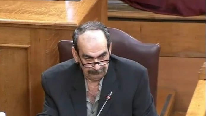 Δικαίωμα στην σιωπή! Αξίζει η ελληνική κοινωνία αυτή την περιφρόνηση;