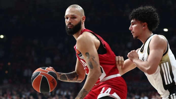 Προτροπή σε Φουρνιέ - “Ήρθε η ώρα Εβάν, είσαι ακόμη εξαιρετικός” (ΒΙΝΤΕΟ)