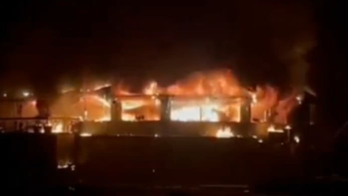 Τραγωδία: Τουλάχιστον 25 νεκροί μετά από πυρκαγιά σε νυχτερινό κέντρο