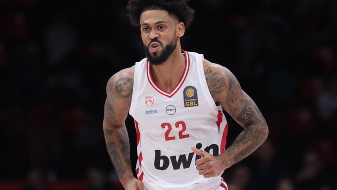 Σεληνιασμένος Ντόρσεϊ με 41 π. - Νίκη Ολυμπιακού 100-86 με Κολοσσό (Vid)