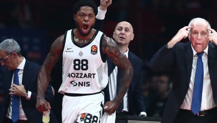 "Έτοιμο το συμβόλαιο Τζόουνς σε Ολυμπιακό, έρχεται Δευτέρα" - Τι απομένει!