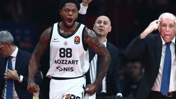 Δεν παίζει μόνος ο Ολυμπιακός για Τζόουνς -Ματιές από ομάδες της Euroleague