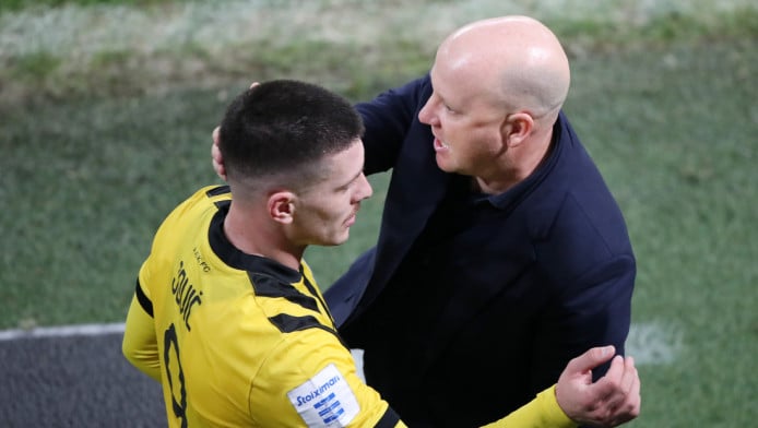 Γιόβιτς όπως Ριβάλντο - Πώς τον... τσίγκλησε ο Νίκολιτς μετά τον Ολυμπιακό!