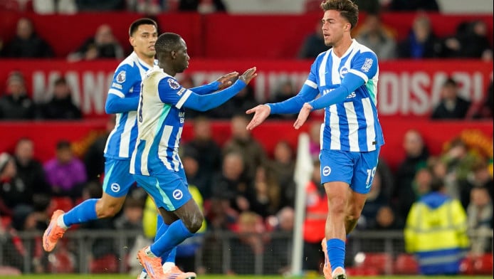 Αποθέωση από τους φίλους της Μπράιτον στον Κωστούλα: «Ο δικός μας Μέσι»