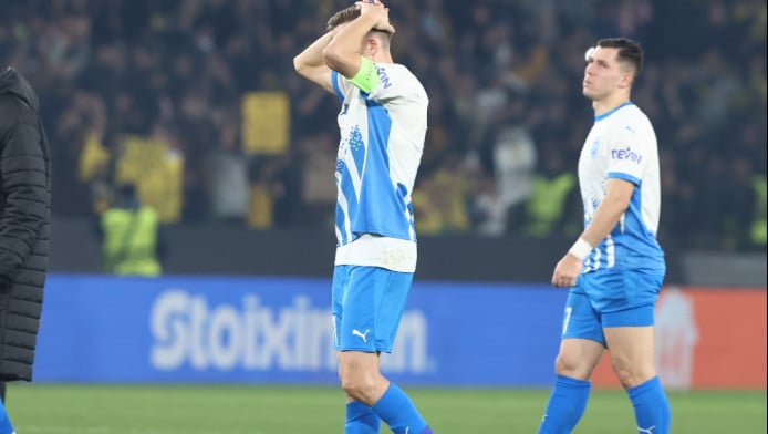 "Περίμενα να είναι υπέρ της ΑΕΚ ο διαιτητής - Αστείες αποφάσεις"!