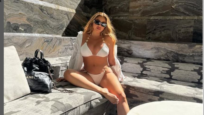 Πρώην μπασκετμπολίστα πήγε σε εκδήλωση χωρίς εσώρουχα (ΦΩΤΟ)