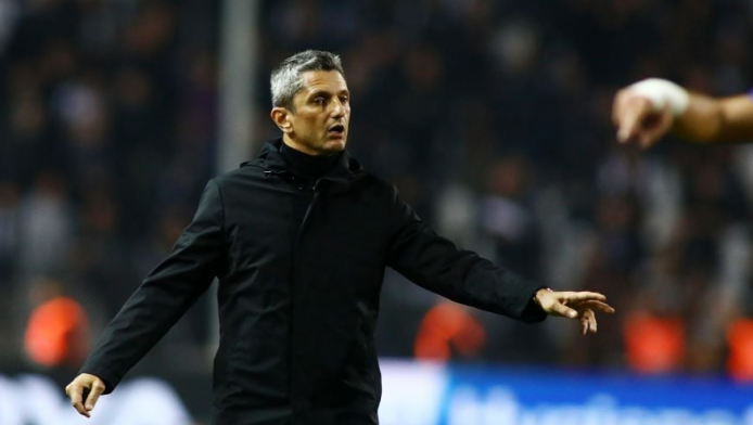 Εκεί ρίχνει το βάρος ο Ραζβάν ενόψει Άρη - Τι ζήτησε από τους παίκτες του