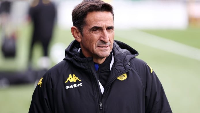 Με ενισχυμένο κέντρο και Μορόν-Πέρεθ η ενδεκάδα του Άρη στην Τούμπα