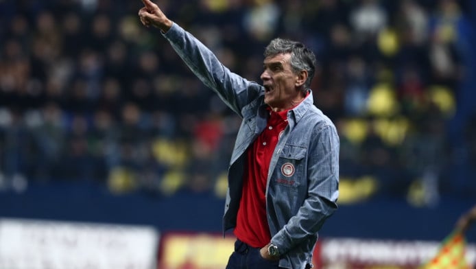 "Προβληματίζεται από κάποιους παίκτες ο Μεντιλίμπαρ - Δεν βγήκαν οι 2 φορ"