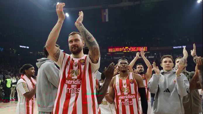 Έμεινε με έναν σέντερ ο Ερυθρός Αστέρας (ΒΙΝΤΕΟ)