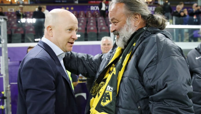 Συζητά ήδη με… Μαξίμοβιτς 9 εκατ. η ΑΕΚ - Η υπόσχεση Νίκολιτς σε Ηλιόπουλο 