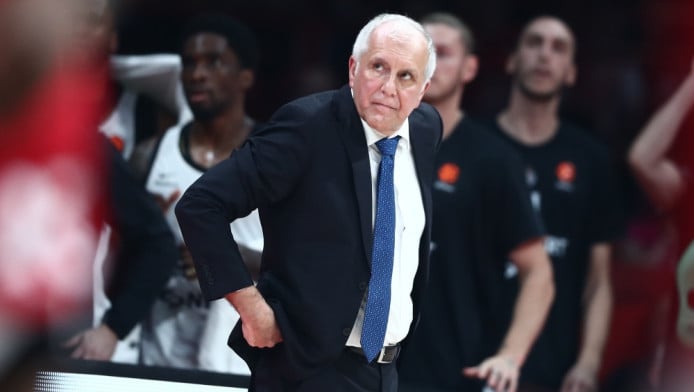 Αποκάλυψη για Ζοτς: "Του είπα να μου δώσει συμβόλαια και ονόματα παικτών"