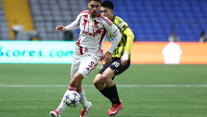 Λύγισε η ομάδα Νέων του Ολυμπιακού με 2-0 από Καϊράτ - "Μέσα" στην πρόκριση