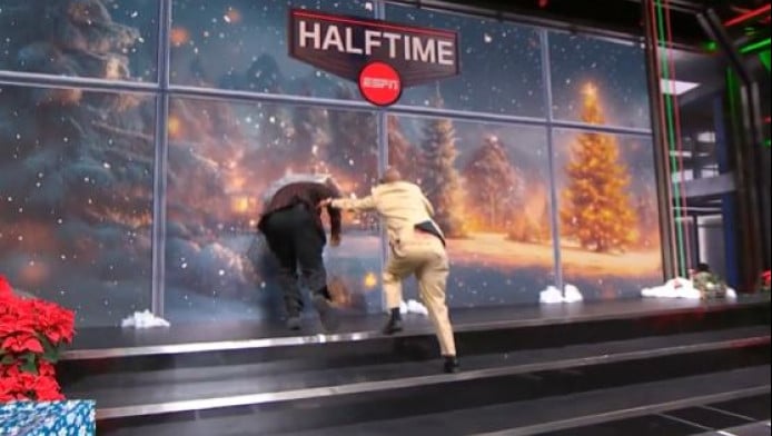 Κατέστρεψε videowall ο Σακίλ Ο΄Νιλ - Πέρασε από μέσα (ΒΙΝΤΕΟ)