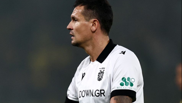 Απάντησε σε Ρόουζ ο Λόβρεν για τη σημαία του Άρη στην Τούμπα: "Ποτέ..."