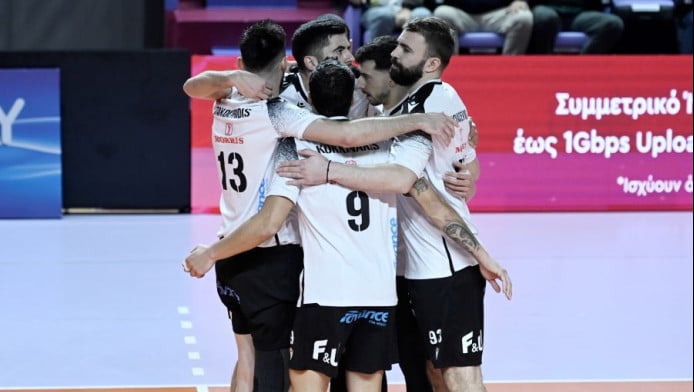 ΒΟΜΒΑ ΠΑΟΚ: "Δεν κατέβουμε να παίξουμε με Ολυμπιακό" - Τι συνέβη!