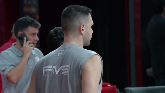 Μετά την αναβολή: Προπόνηση για τους παίκτες του Ολυμπιακού στο ΣΕΦ (Vid)