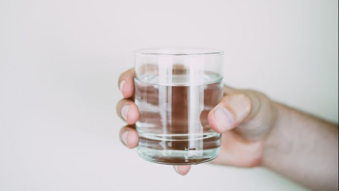 Φάρμακο κατά της δυσκοιλιότητας το νερό