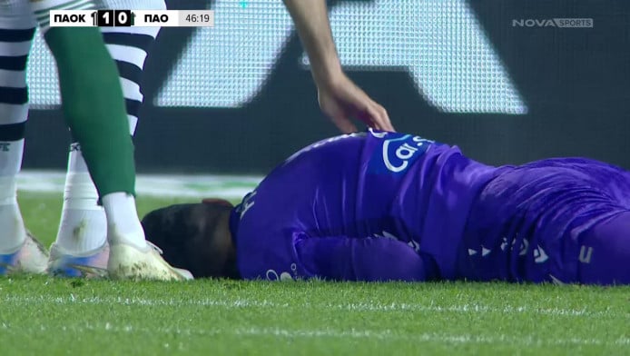 Πάγωσαν στην Τούμπα!Σφοδρή σύγκρουση Σφιντέρσκι, Παβλένκα - Αλλαγή για ΠΑΟΚ