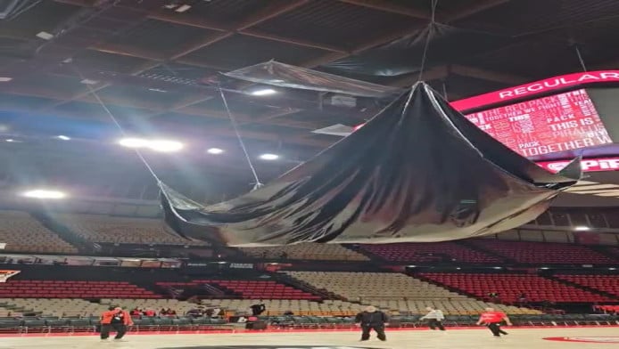 Εικόνες-ντροπής στο ΣΕΦ πριν το ΟΣΦΠ-Φενερ! Μουσαμάδες λόγω βροχής