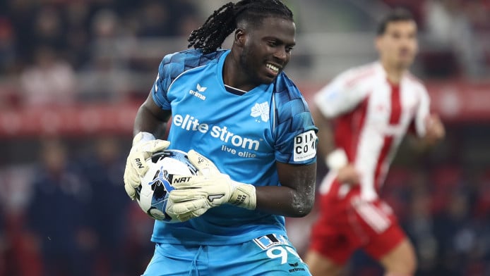 Χριστόγλου: "Κωμωδία, ρεσιτάλ από τον τερματοφύλακα της Κηφισιάς"