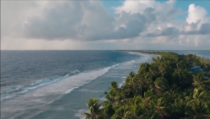 Η πρώτη χώρα που εκκενώνεται λόγω της κλιματικής αλλαγής (ΒΙΝΤΕΟ)