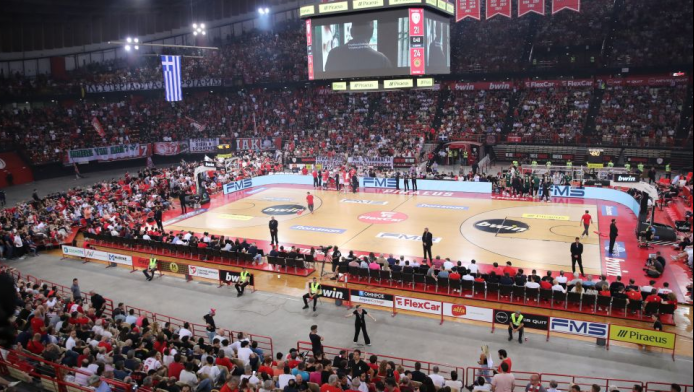 Στον... αέρα το ματς του Ολυμπιακού λόγω της κακοκαιρίας - Νερά στο ΣΕΦ